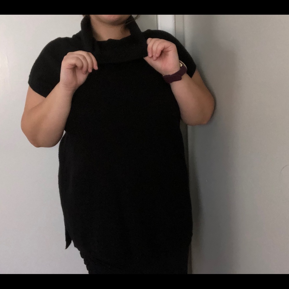 Women’s knitted sweater NEW